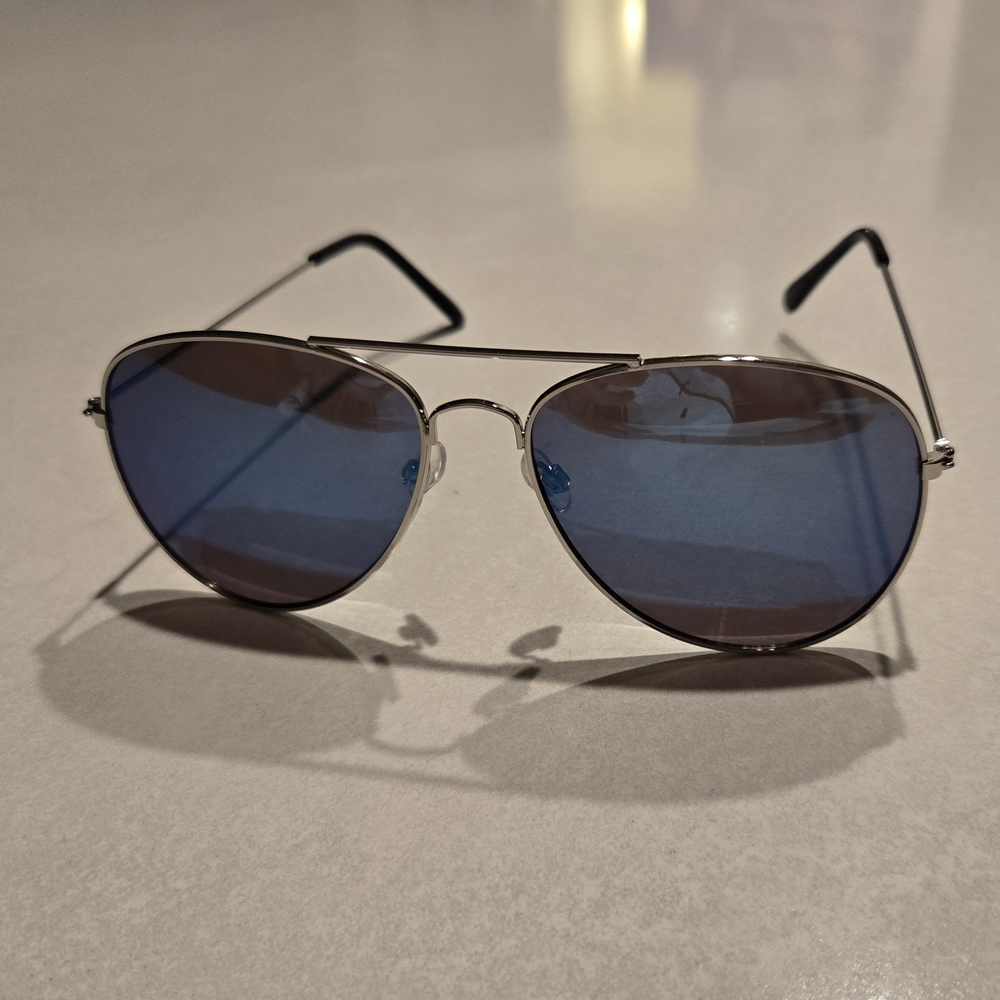 Silver Aviator Sunglasses with Blue Lenses UV Protection Women Mens Sunglasses